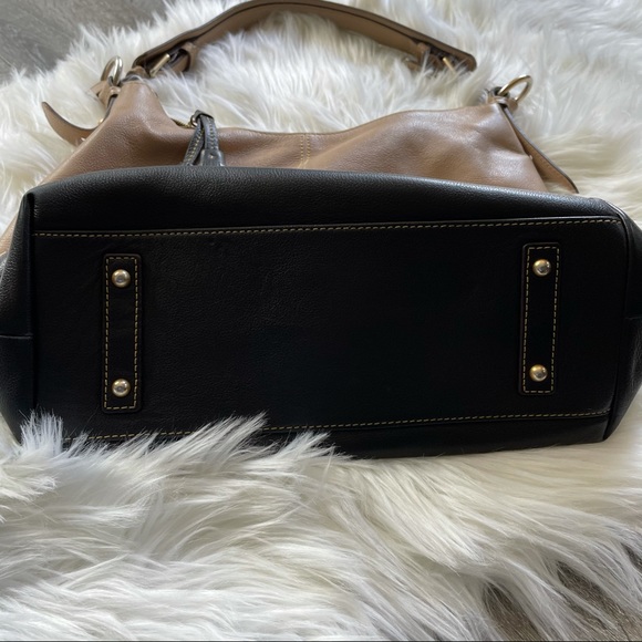 Dooney& Bourke Sophie hobo leather bag  purse - Picture 4 of 14